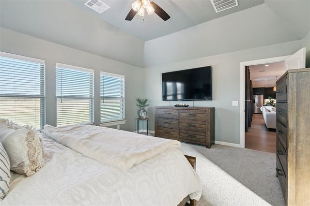 14265 White Falls Lane, Edmond, OK 73025