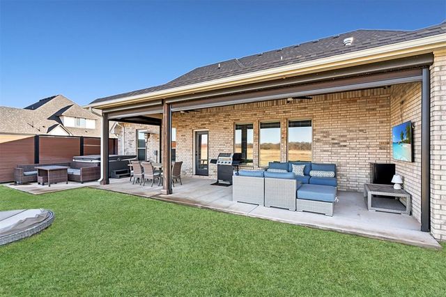 14265 White Falls Lane, Edmond, OK 73025