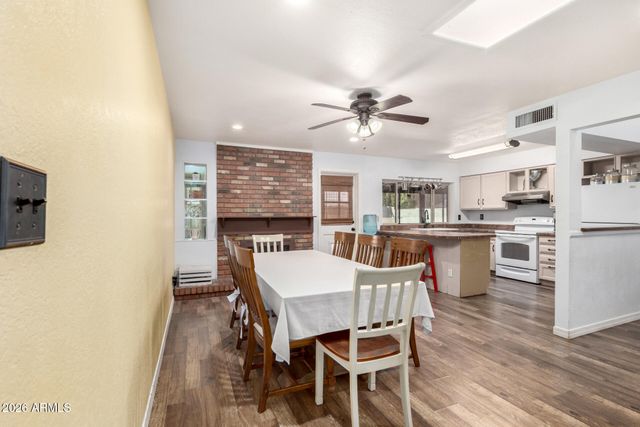 12618 N 41ST Avenue, Phoenix, AZ 85029