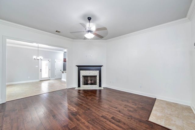 143 Magnolia Bluff Drive, Gray, LA 70359