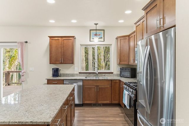 2436 NE Dynasty Drive, Poulsbo, WA 98370