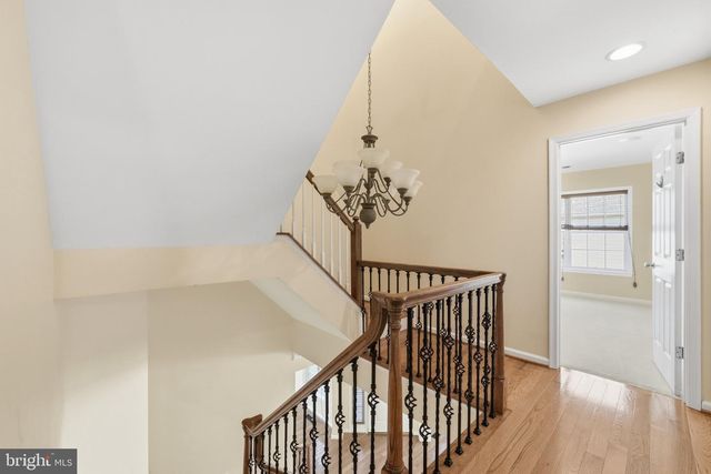3679 EXPEDITION DR, Triangle, VA 22172