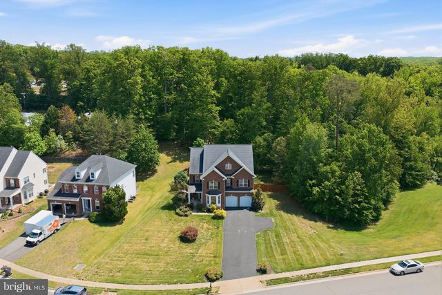 3679 EXPEDITION DR, Triangle, VA 22172