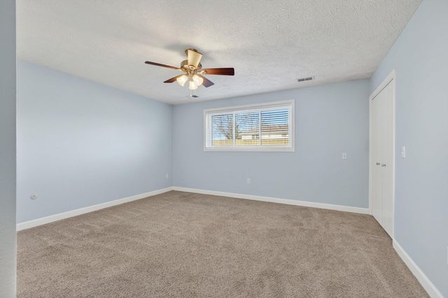 4195 Fairview Drive 4, Bettendorf, IA 52722