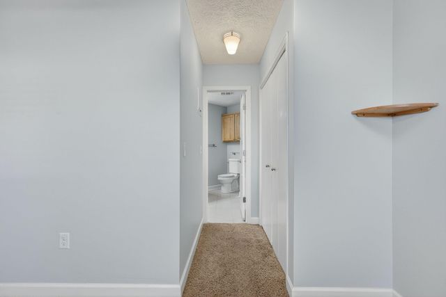 4195 Fairview Drive 4, Bettendorf, IA 52722