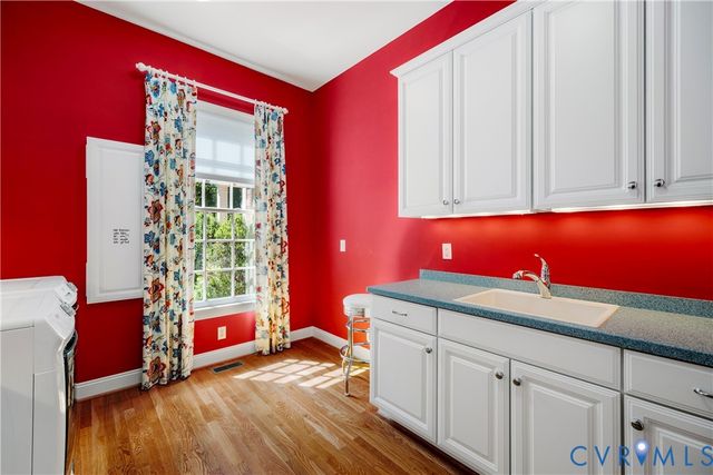 628 Cedar Run Rd, Manakin Sabot, VA 23103