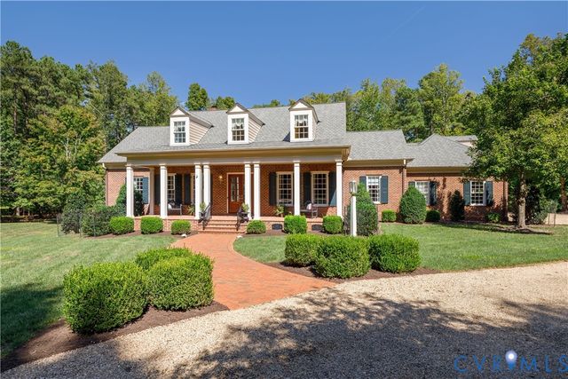 628 Cedar Run Rd, Manakin Sabot, VA 23103