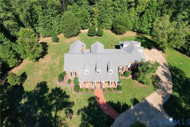 628 Cedar Run Rd, Manakin Sabot, VA 23103