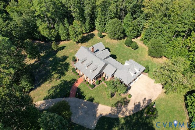628 Cedar Run Rd, Manakin Sabot, VA 23103