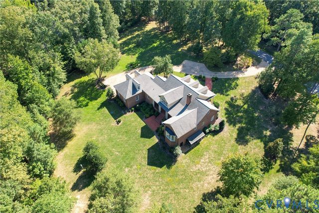 628 Cedar Run Rd, Manakin Sabot, VA 23103