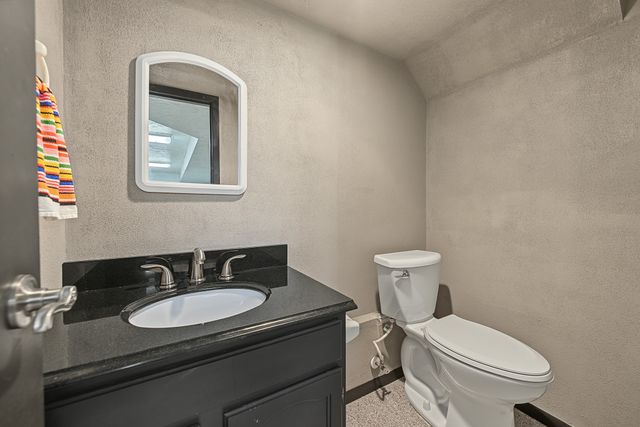818 SE Walnut Ridge Drive, Waukee, IA 50263