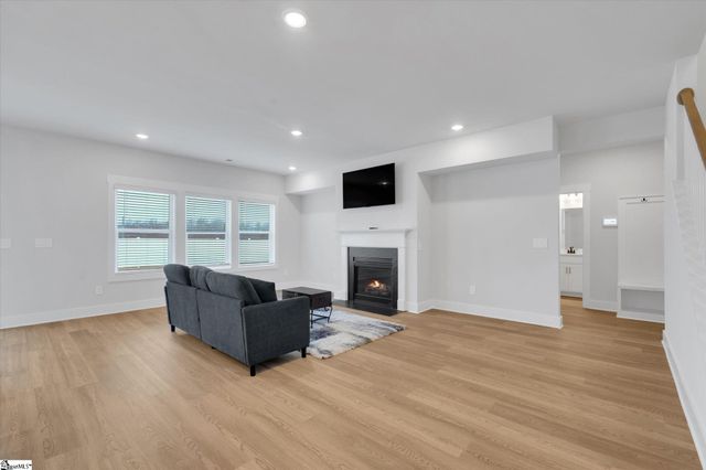 148 Cedar Shoals Way, Simpsonville, SC 29680