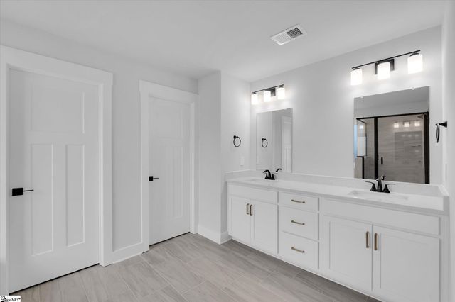 148 Cedar Shoals Way, Simpsonville, SC 29680