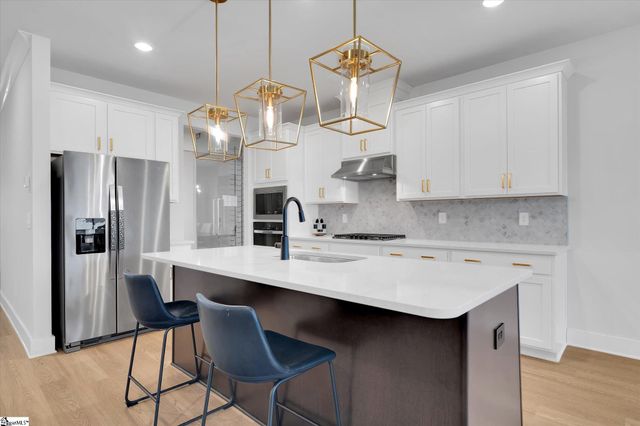 148 Cedar Shoals Way, Simpsonville, SC 29680