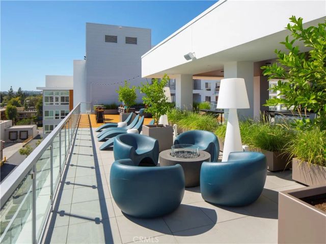 6235 Topanga Canyon Blvd Street 447, Woodland Hills, CA 91367