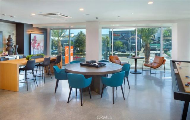 6235 Topanga Canyon Blvd Street 447, Woodland Hills, CA 91367