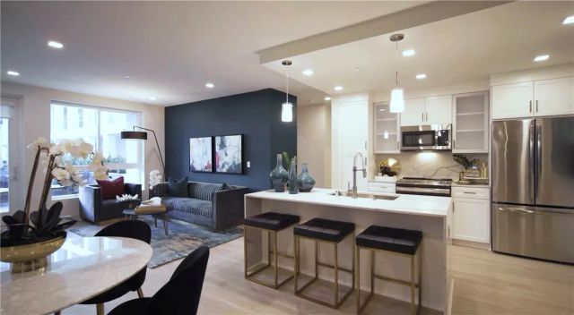 6235 Topanga Canyon Blvd Street 447, Woodland Hills, CA 91367