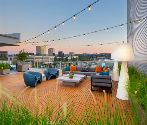6235 Topanga Canyon Blvd Street 447, Woodland Hills, CA 91367