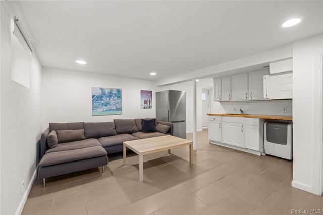 156 Moore Avenue, Massapequa Park, NY 11762