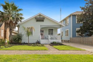 3425 Avenue R, Galveston, TX 77550