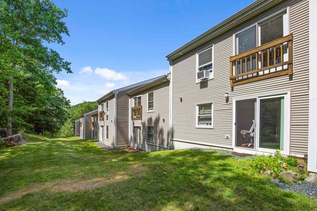 30 Wolf Rd Unit 414, Lebanon, NH 03766