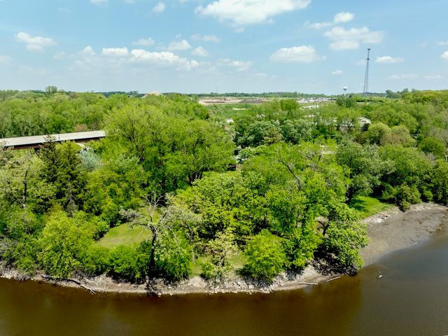 18N988 Angelina Place, Algonquin, IL 60102
