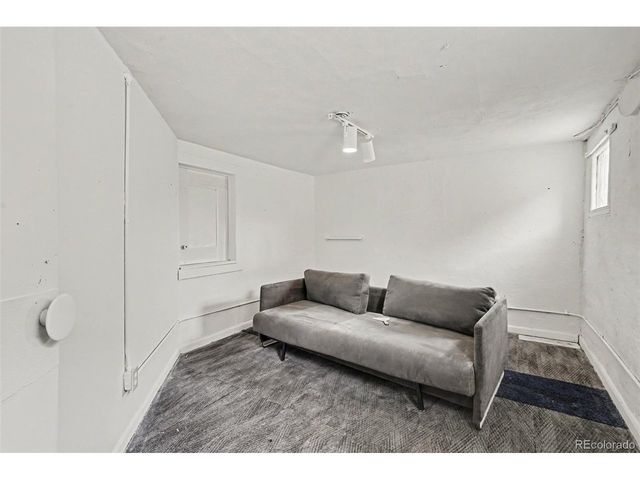 1237 S Bannock St, Denver, CO 80223