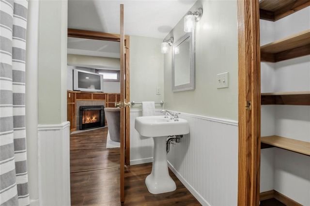 1619 Hayden Avenue, Altoona, WI 54720