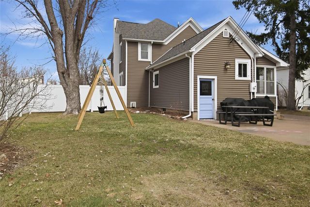 1619 Hayden Avenue, Altoona, WI 54720