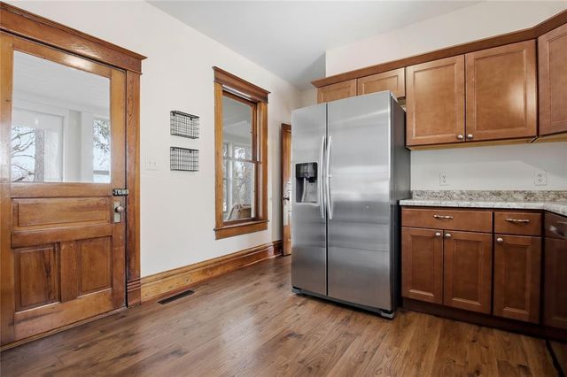 1619 Hayden Avenue, Altoona, WI 54720