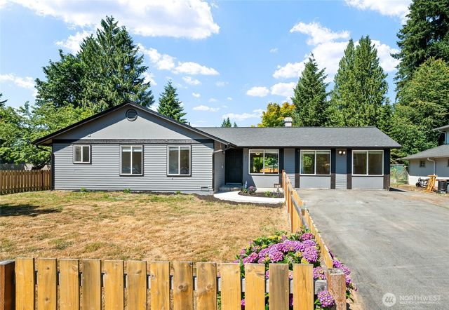 6914 21st Drive NE, Marysville, WA 98271