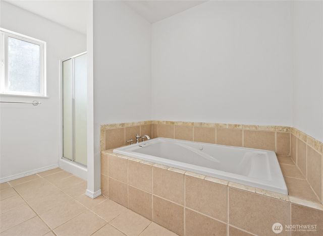 6914 21st Drive NE, Marysville, WA 98271