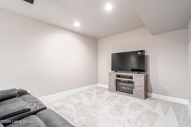 11675 Big Bone Rd, Union, KY 41091