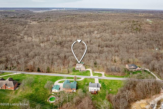 11675 Big Bone Rd, Union, KY 41091