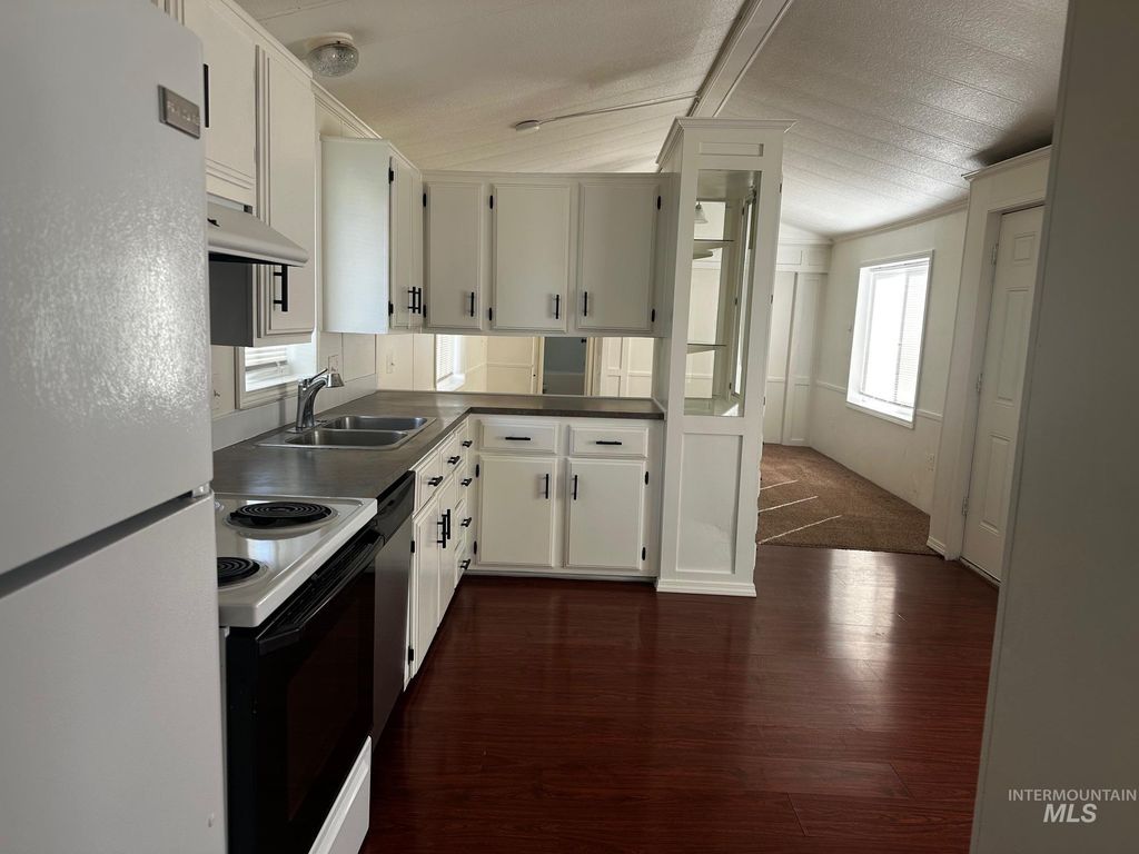 540 Meadowland Circle, Boise, ID 83713 photo 4