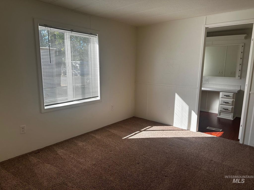 540 Meadowland Circle, Boise, ID 83713 photo 8