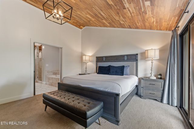 2940 Tower Rd, Sevierville, TN 37876