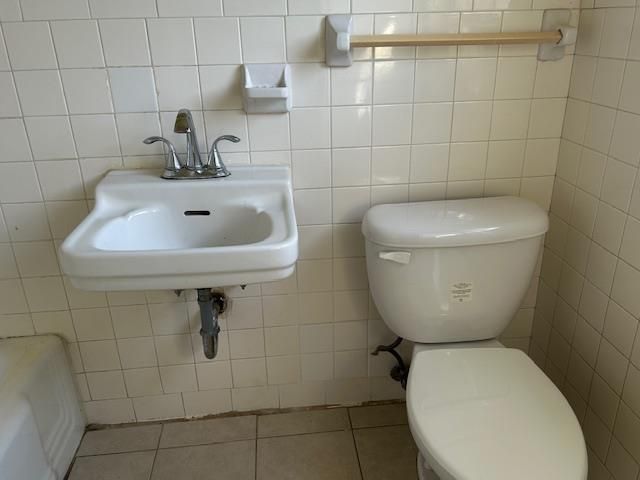 5213 Joe Sayers Ave 1, Austin, TX 78756