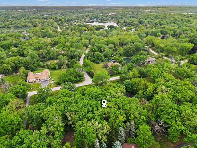 61 Timberlake Road, Barrington, IL 60010