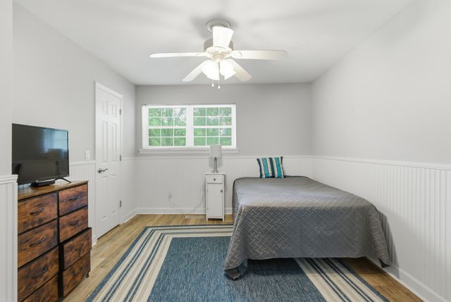 1291 Mathis Ferry Road, Mount Pleasant, SC 29464