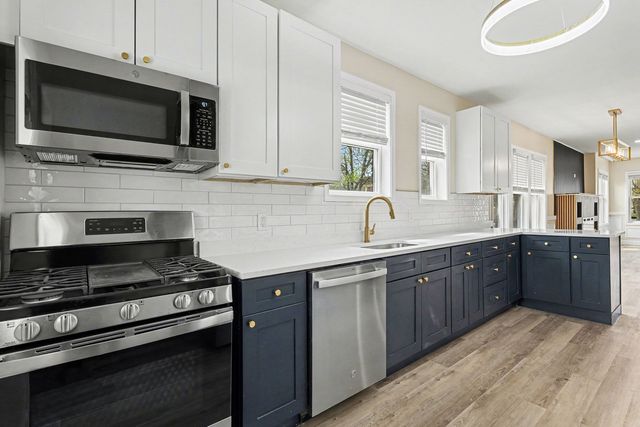 8539 S Carpenter Street, Chicago, IL 60620