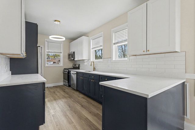 8539 S Carpenter Street, Chicago, IL 60620