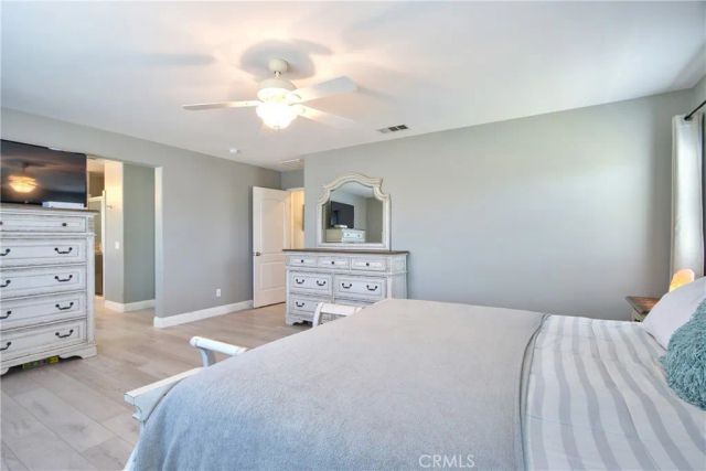 39883 S Creek Circle, Murrieta, CA 92563