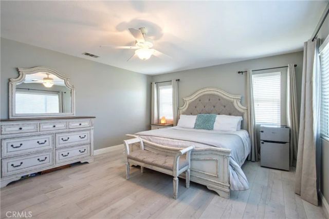 39883 S Creek Circle, Murrieta, CA 92563