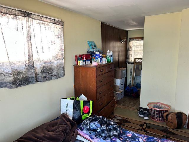 27 Fore River Ave, Weymouth, MA 02191