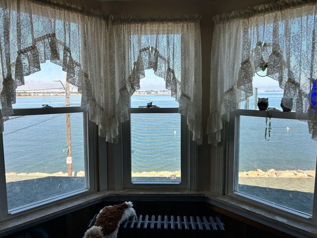 27 Fore River Ave, Weymouth, MA 02191