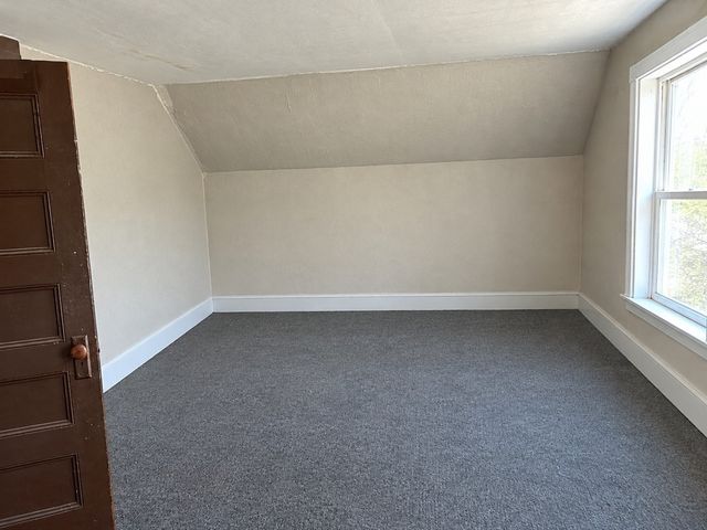 27 Fore River Ave, Weymouth, MA 02191