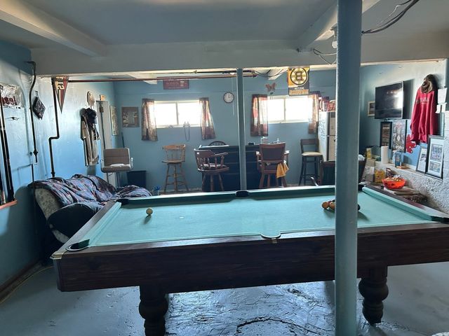 27 Fore River Ave, Weymouth, MA 02191