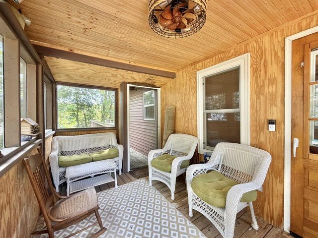141 Lakeview Avenue, Edgerton, WI 53534