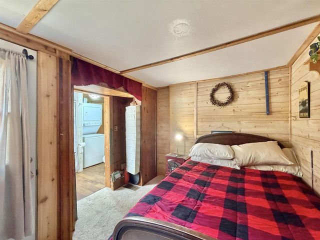 141 Lakeview Avenue, Edgerton, WI 53534